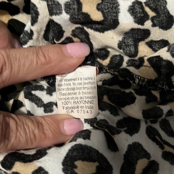 💜HOST PICK💜 CHEETAH  PRINT CROP TOP WITH TIE by STYLE ENVY - Picture 10 of 10